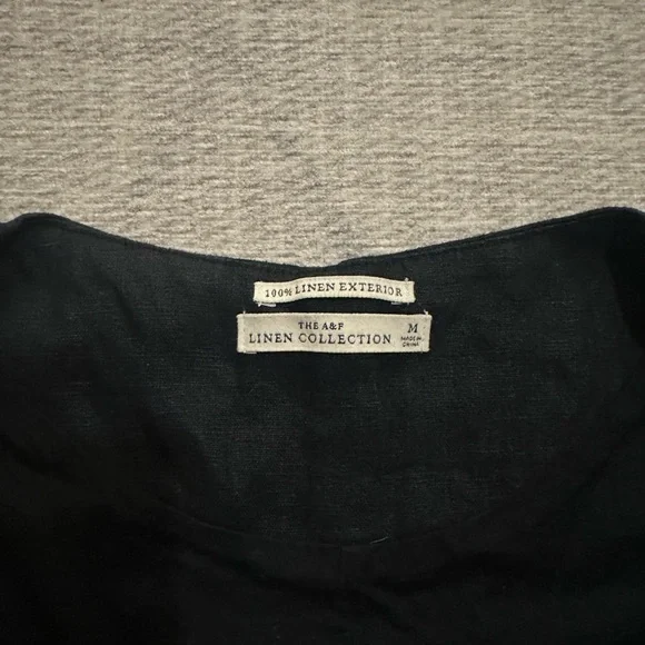 Abercrombie & Fitch Black Button Down Vest WORN ONLY ONCE - Picture 2 of 3